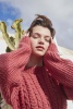 Artikelbild 1 des Artikels “Pullover Damask Rose aus WOOLADDICTS Memory 1124.0004 - Schwarz | M (700g)“
