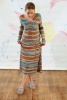 Artikelbild 1 des Artikels “Kleid aus Karma “