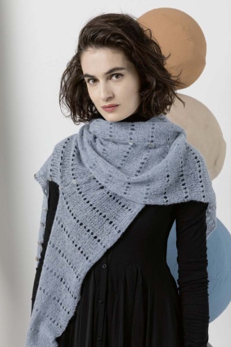 Artikelbild des Artikels “geknöpfter Schal mit Lochmuster aus Alpaca Superlight 749.0248 - Altrosa“