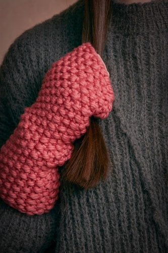 Artikelbild des Artikels “Wristlets Jen aus WOOLADDICTS Fire “