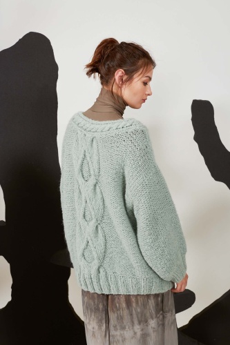 Artikelbild des Artikels “Pullover mit Zopfmusterkragen aus Alpaca Superlight 749.0248 - Altrosa | S-M (400g)“