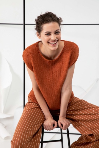 Artikelbild des Artikels “Ärmelloser Pullover aus Amira Light “