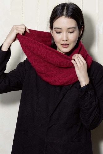 Artikelbild des Artikels “Loop  aus Cashmere Light “