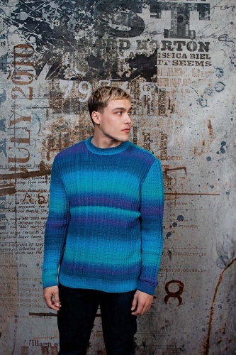 Artikelbild des Artikels “Herrenpullover MATTEO aus Lovis 1119.0008 - orange/grün/blau | M (550g)“