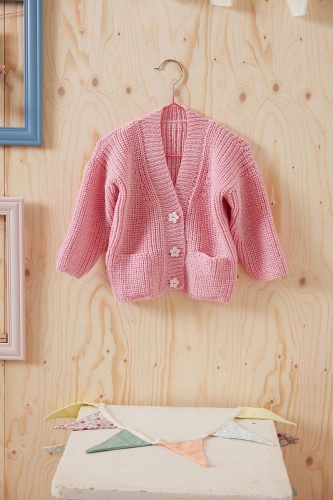 Artikelbild des Artikels “Cardigan Sigrid aus Merino 200 Bebé 71.0332 - marine | 62 (150g)“
