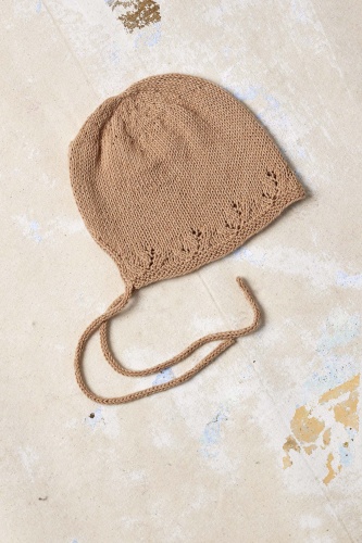 Artikelbild des Artikels “Mütze Solveig aus Baby Cotton Naturally Colored “