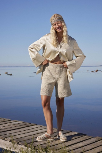 Artikelbild des Artikels “Shorts Charlotte aus Lang Yarns Cotton Tweed “