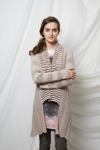 Artikelbild des Artikels “Jacke mit Schalkragen aus Norma “