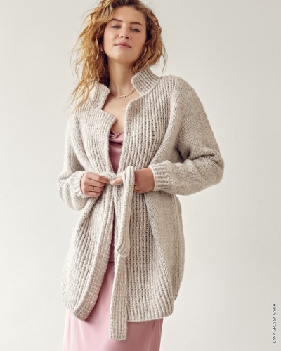 Artikelbild des Artikels “Cardigan Mit Gürtel aus Ecopuno Chunky “