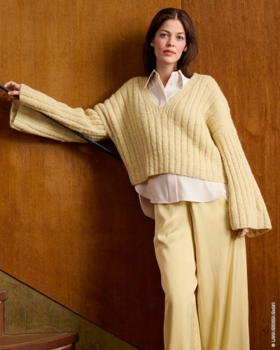 Artikelbild des Artikels “Pullover Im Rippenmuster aus Airy “