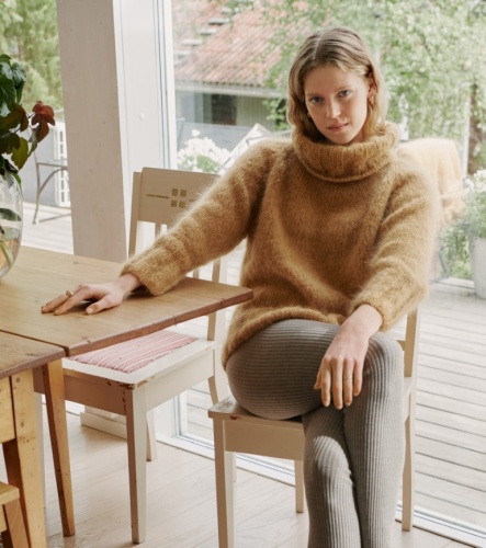 Artikelbild des Artikels “Pullover (III) aus Brigitte No. 3 “