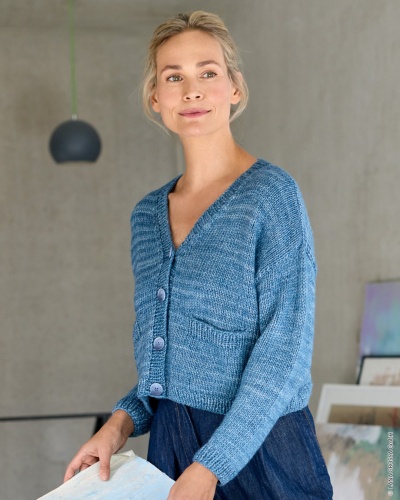 Artikelbild des Artikels “Jacke Mit Eingestrickten Taschen aus Brigitte No. 2 Vintage “