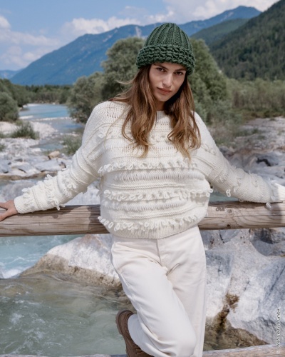 Artikelbild des Artikels “Pullover Mit Schleifchenmuster aus Cool Merino Big (Color) “