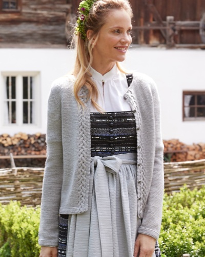 Artikelbild des Artikels “Jacke Mit Zopfblende aus Cool Wool 471 - Linde | 44 (550g)“