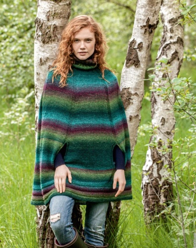 Artikelbild des Artikels “Poncho (II) aus Gomitolo Versione 433 - Dunkelgrau/Petrol/Graugrün/Grau/Weinrot | 36-40,  42/44 (400g)“