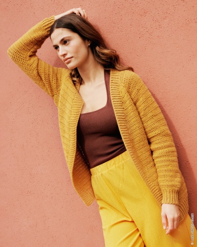 Artikelbild des Artikels “Raglan-Cardigan In Stäbchen aus Ecopuno 54 - Dunkles Olivgrün | 36/38 (600g)“