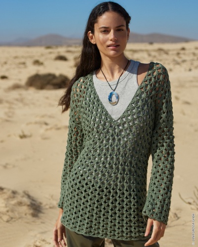 Artikelbild des Artikels “Pullover Im Blütenmuster aus Promessa “
