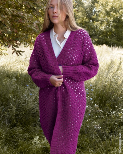 Artikelbild des Artikels “Mantel Mit Lochmuster aus Alta Moda Alpaca “