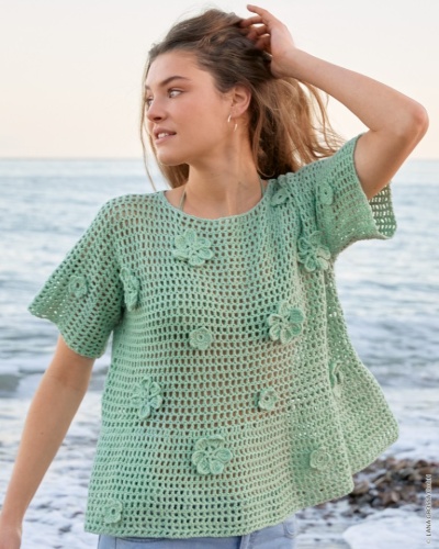 Artikelbild des Artikels “Shirt Im Filetmuster Mit Blüten aus Cotonella “