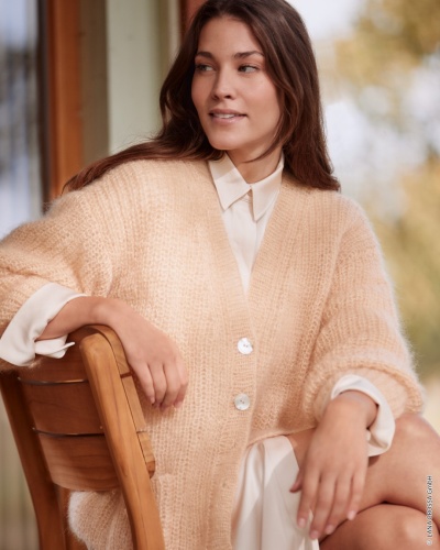 Artikelbild des Artikels “Halbpatent-Jacke aus Silkhair “