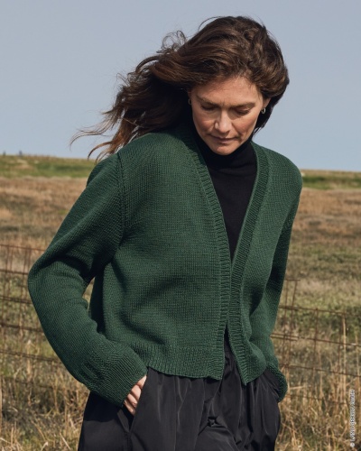 Artikelbild des Artikels “Kurzjacke Mit Strukturstreifen aus Merino Superiore “