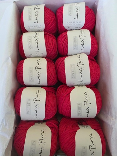 Artikelbild des Artikels “500g Lana Grossa Cashseta Farbe 15 Rot “