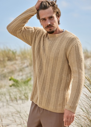 Artikelbild des Artikels “Pullover Mit Gestreiftem Muster aus Merino Superiore “