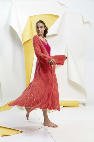 Artikelbild des Artikels “Mantel mit Gürtel aus Mohair Luxe “