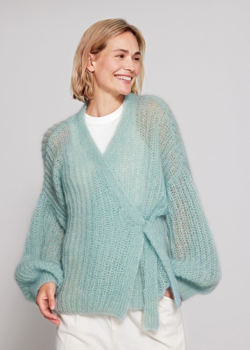 Artikelbild des Artikels “Wickeljacke aus Silkhair “