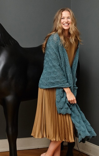 Artikelbild des Artikels “Stola aus Cashmere 16 Fine 16 - Dunkelgrau | 200x72cm (450g)“
