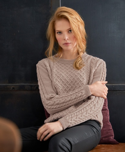 Artikelbild des Artikels “Zopfpullover aus Cool Wool “