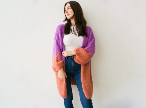 Artikelbild des Artikels “Strickjacke mit Farbverlauf aus Setasuri (Tanja Steinbach) “