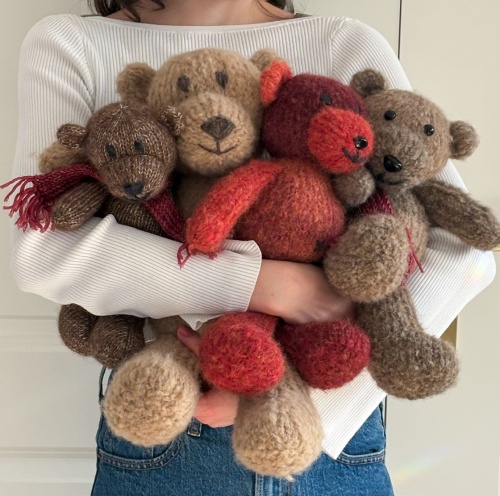 Artikelbild des Artikels “Gestrickter Teddybär (Tanja Steinbach) “