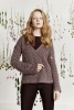 Artikelbild 3 des Artikels “Pullover mit V-Ausschnitt und Zopfmuster aus Mohair Luxe “
