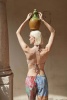 Artikelbild 3 des Artikels “Crocheted halter-neck top Not For Granny aus WOOLADDICTS Artsy “