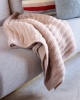 Artikelbild 4 des Artikels “Decke Glatt Rechts Und Kraus Rechts aus Alta Moda Cashmere 16 “