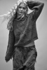 Artikelbild 4 des Artikels “Raglan-Pullover aus Nebbia “