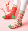 Artikelbild 6 des Artikels “TOPP Mismatched Socks “