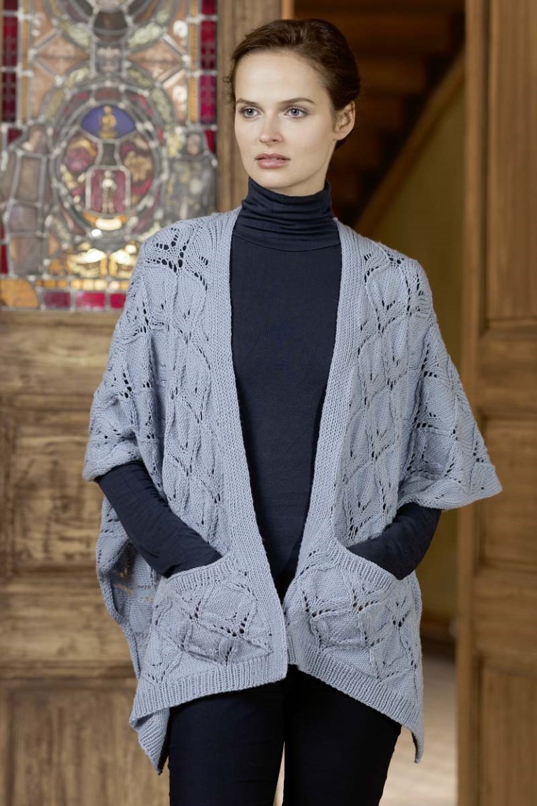 Artikelbild 1 des Artikels “Poncho aus Merino 120 “