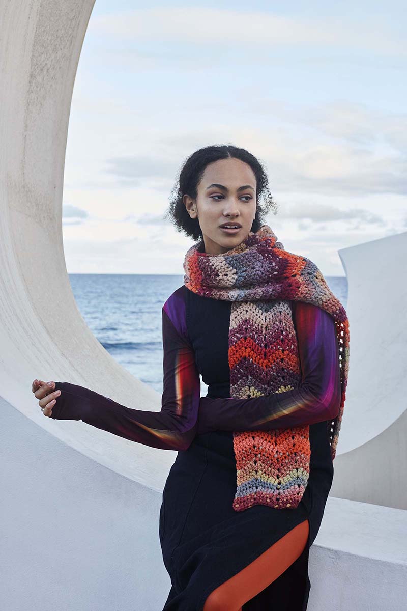 Artikelbild 1 des Artikels “Crocheted scarf Trust The Magic aus Mystery “