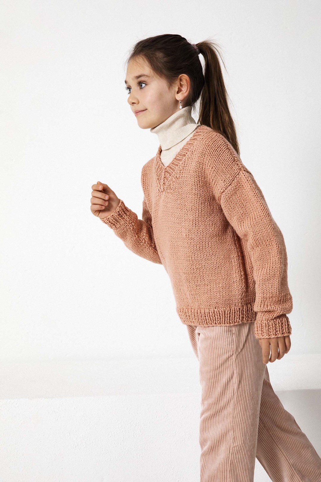 Artikelbild 1 des Artikels “Kinderpullover mit V-Ausschnitt aus Atlantis “