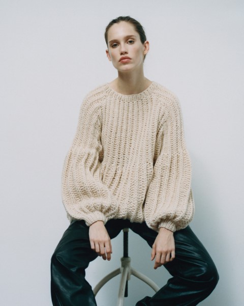 Artikelbild 1 des Artikels “Raglanpullover aus Lala Berlin Lovely Cotton “