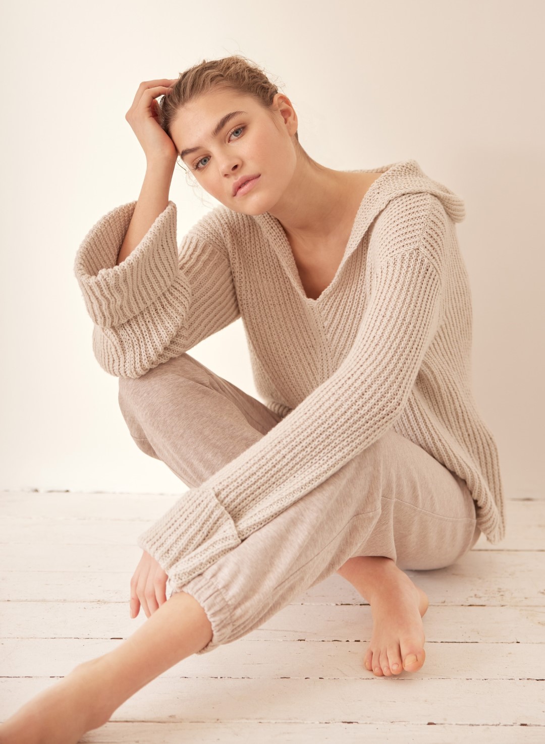 Artikelbild 1 des Artikels “Hoodie aus Alta Moda Cotolana “