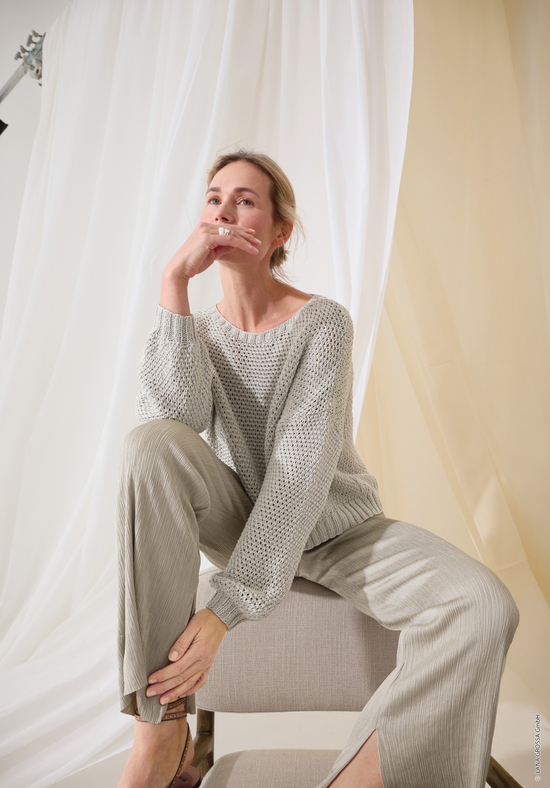 Artikelbild 1 des Artikels “Pullover Im Strukturmuster aus Cotton Silk “