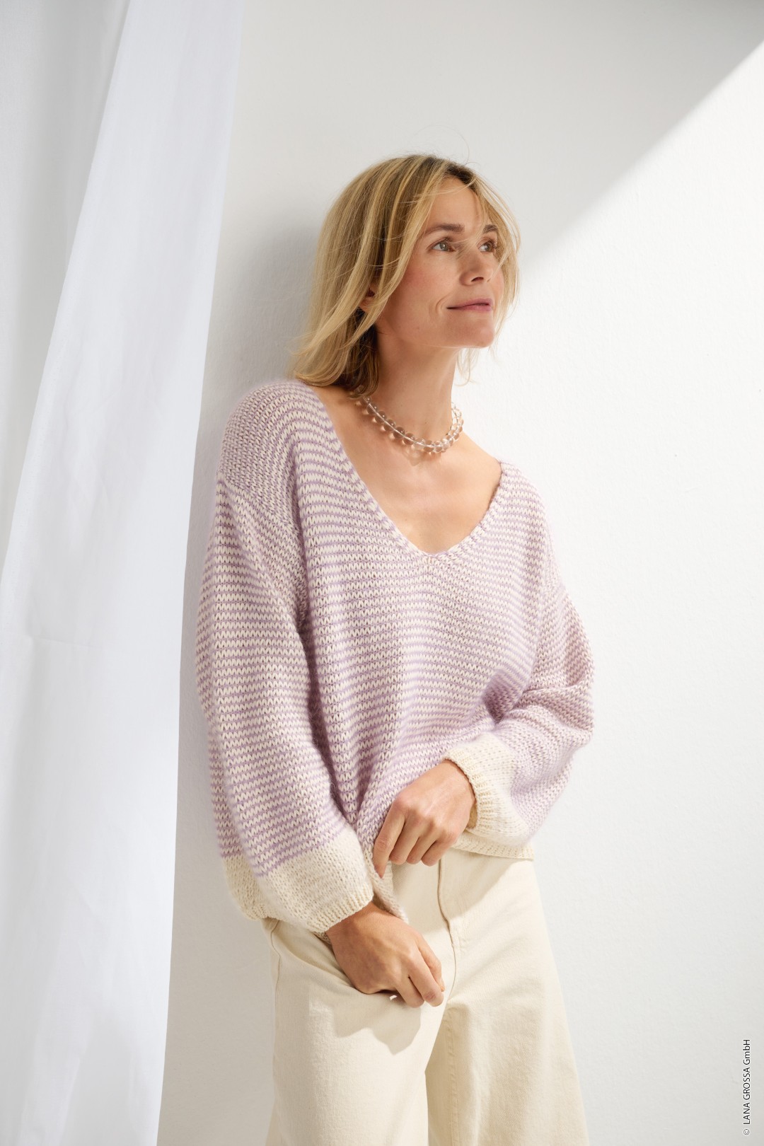 Artikelbild 1 des Artikels “Zweifarbiger Pullover aus Promessa & Silkhair “