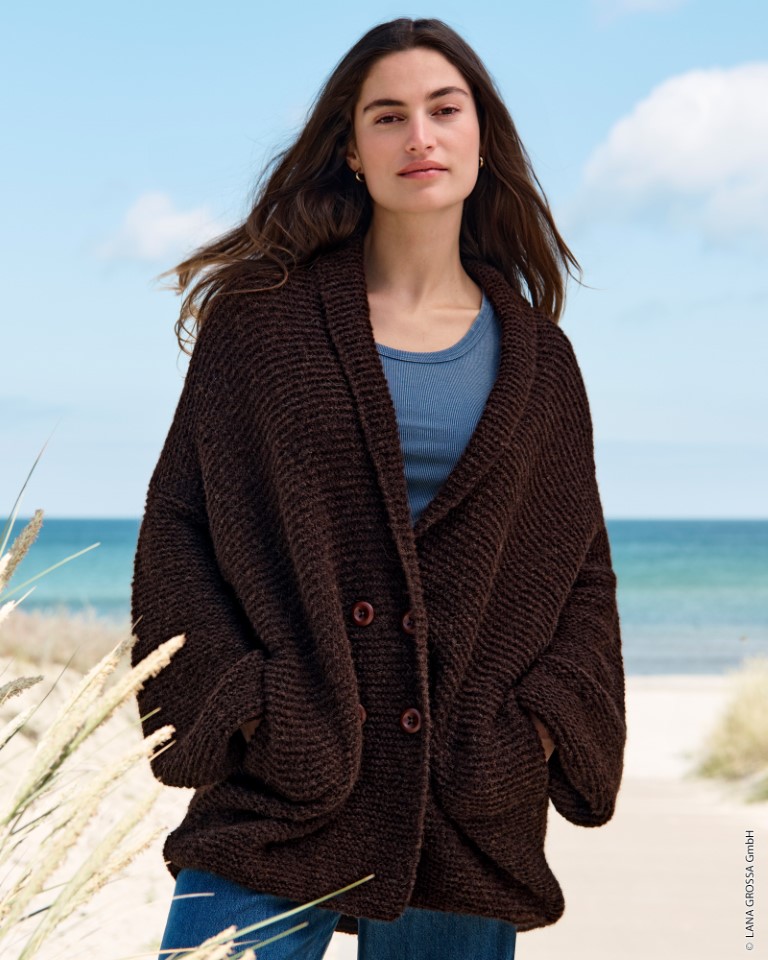Artikelbild 1 des Artikels “Longjacke Kraus Rechts Mit Taschen Und Schalkragen aus Airy “