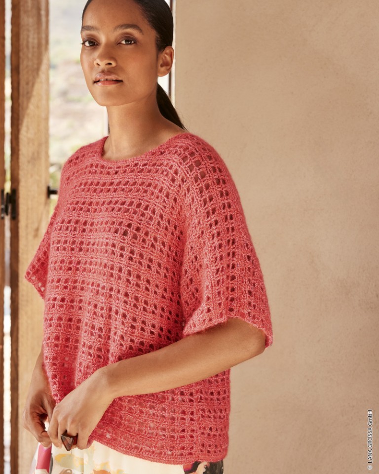 Artikelbild 1 des Artikels “Häkelshirt aus Natural Superkid Tweed & Filo Paillettes “