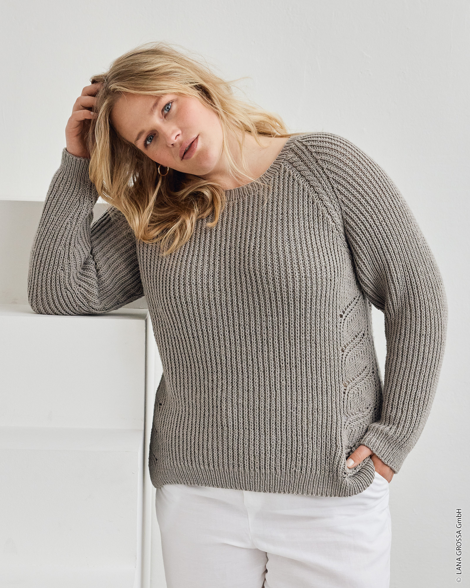 Artikelbild 1 des Artikels “Raglanpullover Mit Rippenbündchen aus Cool Wool “