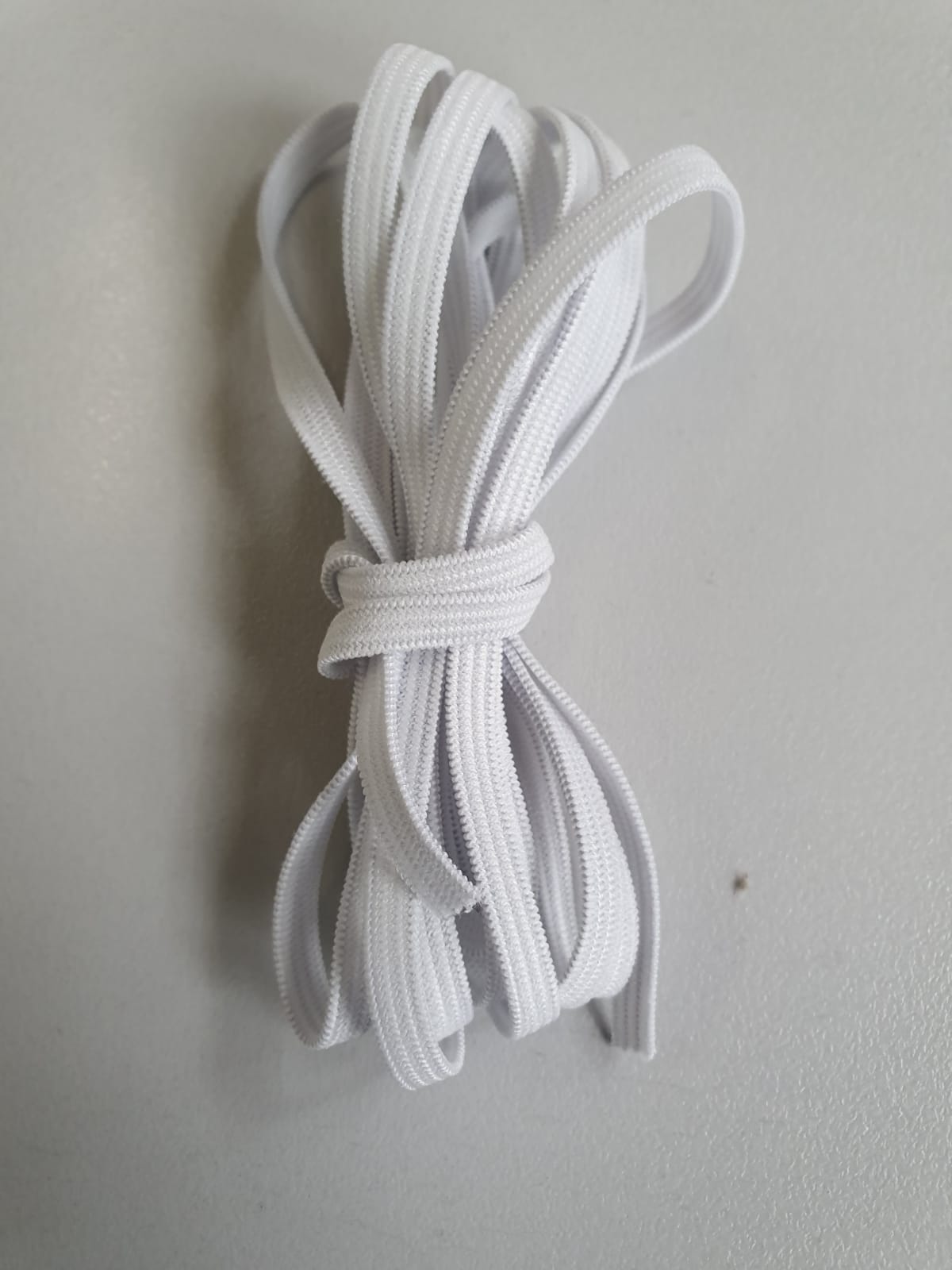 Artikelbild 1 des Artikels “Gummiband Flach 4mm weiß, ab 1m “
