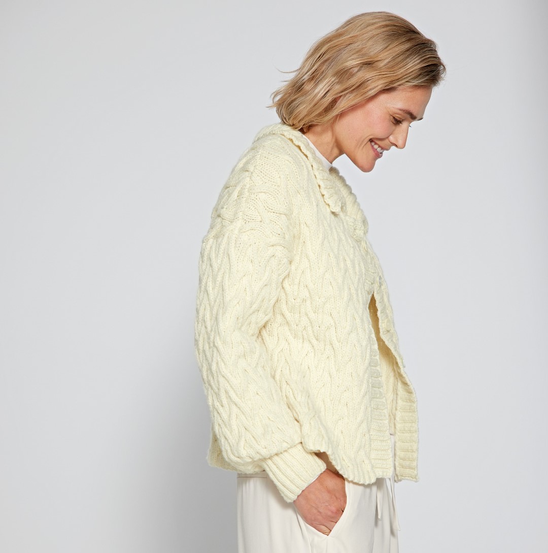 Artikelbild 1 des Artikels “Cardigan aus Cool Merino “